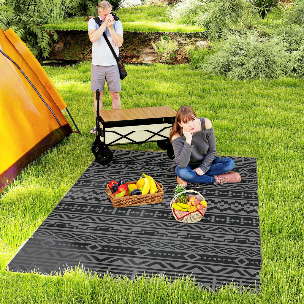 Reversible Outdoor Rug, Waterproof Plastic Straw with Carry Bag, 6' x 9', Black & Gray Geometric Wall